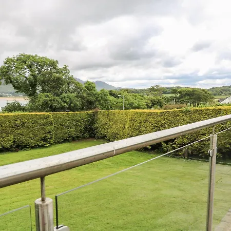 Holiday home 1 Ard Carraig *